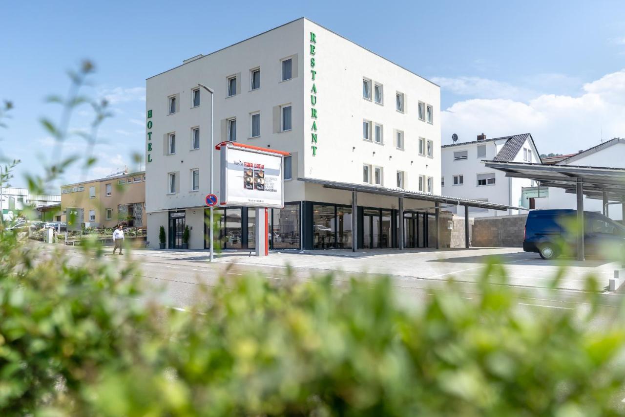 Hotel In Laisen Reutlingen Bagian luar foto