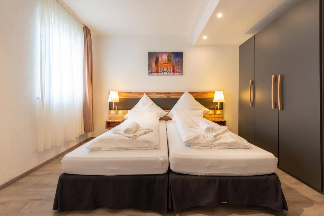 Hotel In Laisen Reutlingen Ruang foto